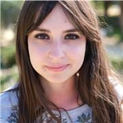 Clases de ciencias ESO y Bachillerato. Graduada en Biología por la Universidad Autónoma de Madrid y estudiante del máster en Microbiología